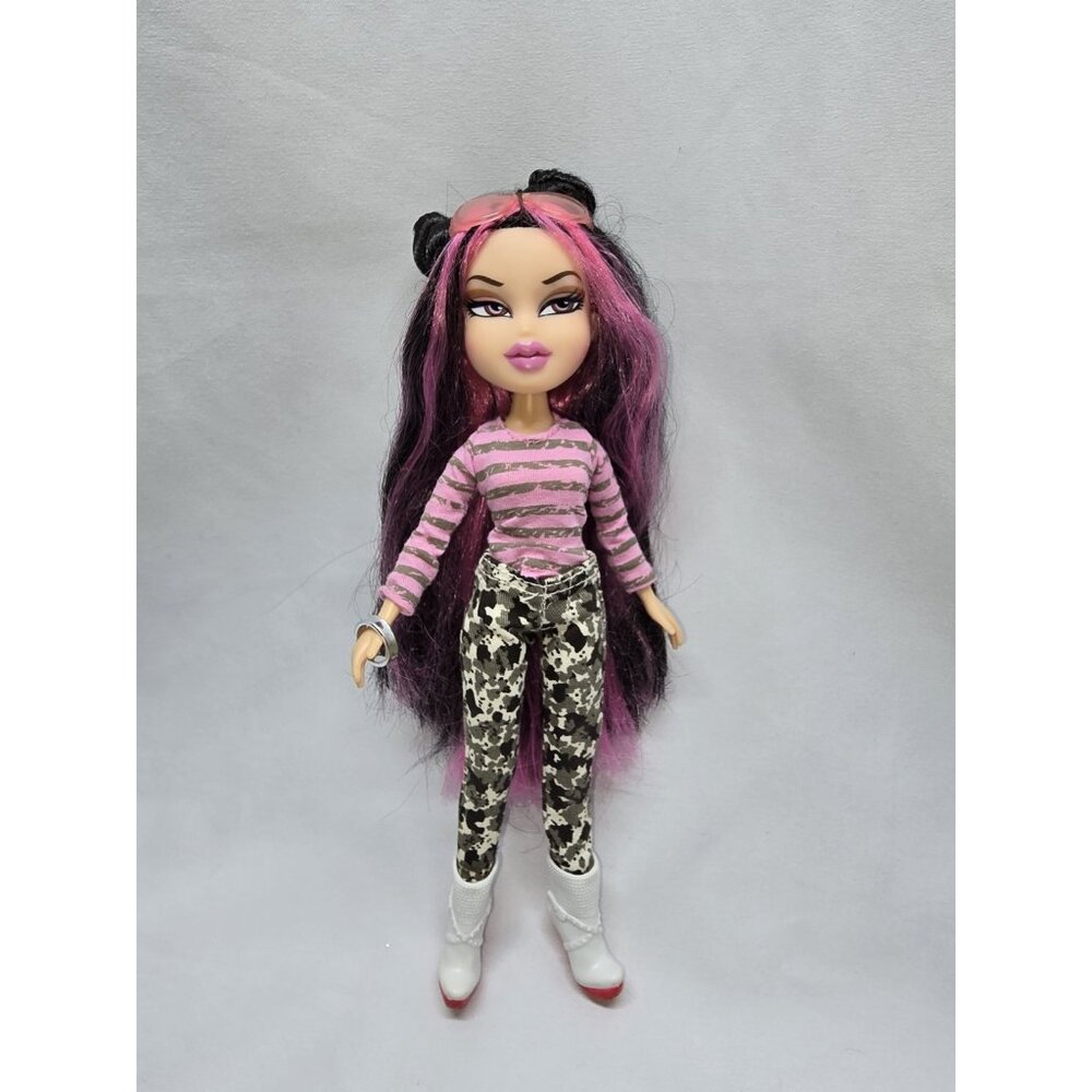 Bratz Boutique LOVE Jade Doll Only NO ACCESSORIES